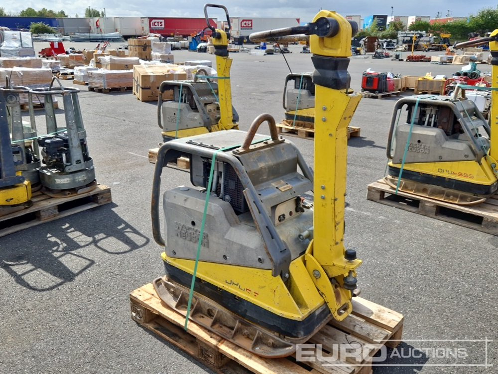2018 Wacker Neuson DPU6555 HEH - Aszfaltozó gép: 4 kép. 2018 Wacker Neuson DPU6555 HEH - Aszfaltozó gép: 4 kép.