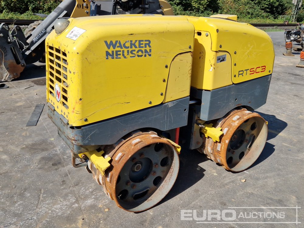 2018 Wacker Neuson RTKX-SC3 - Aszfaltozó gép: 1 kép. 2018 Wacker Neuson RTKX-SC3 - Aszfaltozó gép: 1 kép.