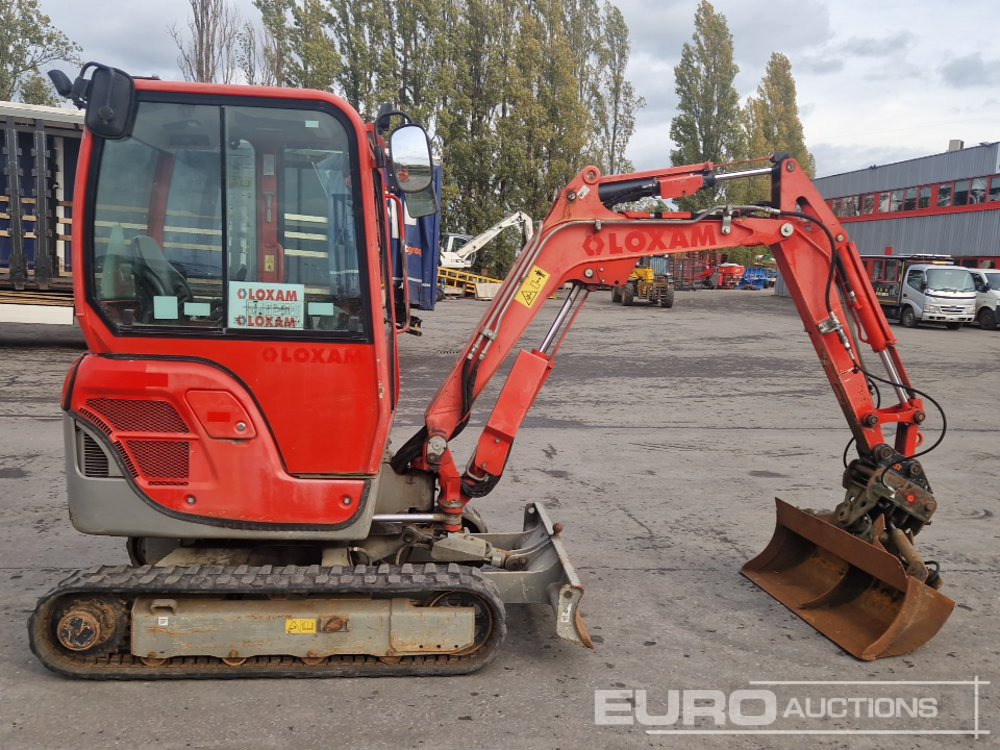 2018 Yanmar SV22 - Minikotró: 5 kép. 2018 Yanmar SV22 - Minikotró: 5 kép.