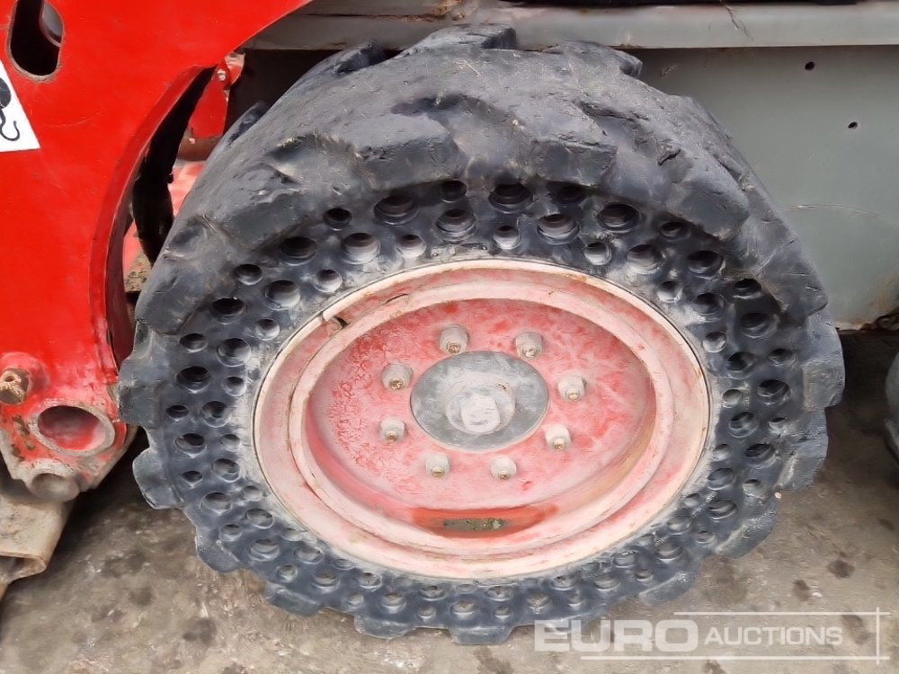 Mini homlokrakodó 2019 Bobcat S450: 10 kép. Mini homlokrakodó 2019 Bobcat S450: 10 kép.