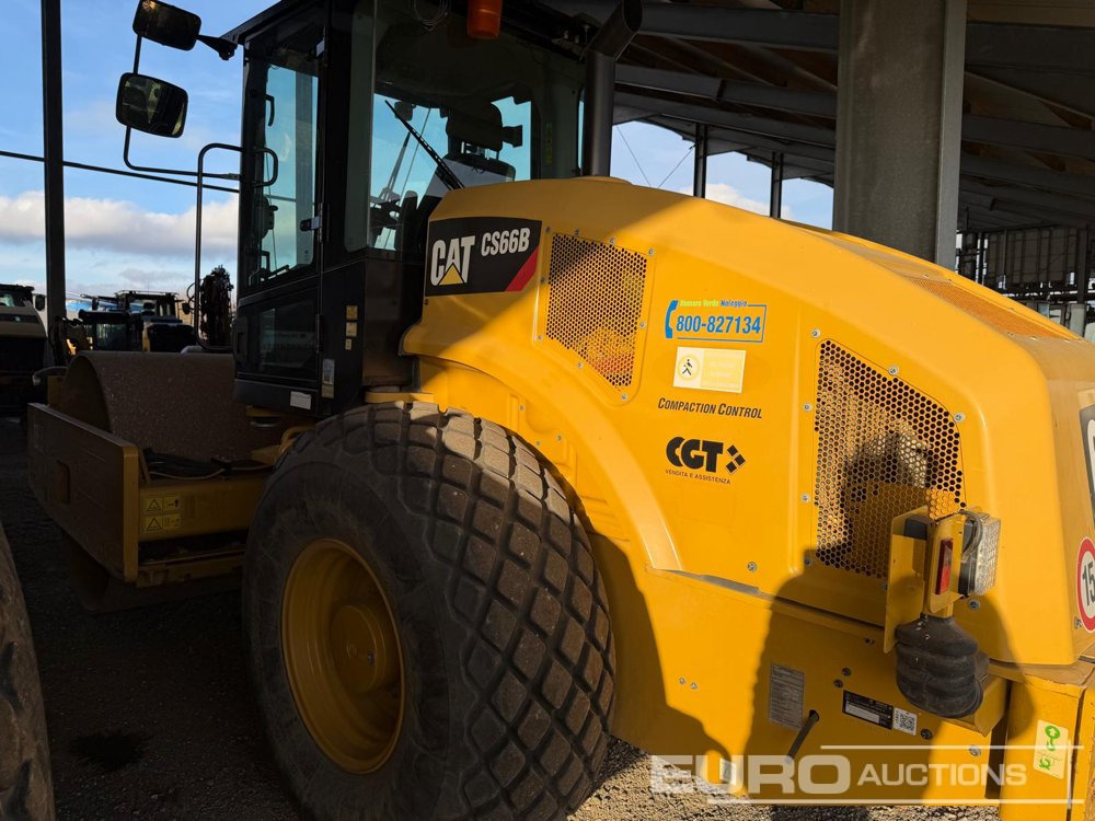 2019 CAT CS66B - Henger: 3 kép. 2019 CAT CS66B - Henger: 3 kép.
