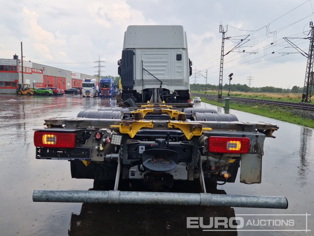 2019 Iveco 460 NP STRALIS - Cserefelépítményes teherautó: 4 kép. 2019 Iveco 460 NP STRALIS - Cserefelépítményes teherautó: 4 kép.