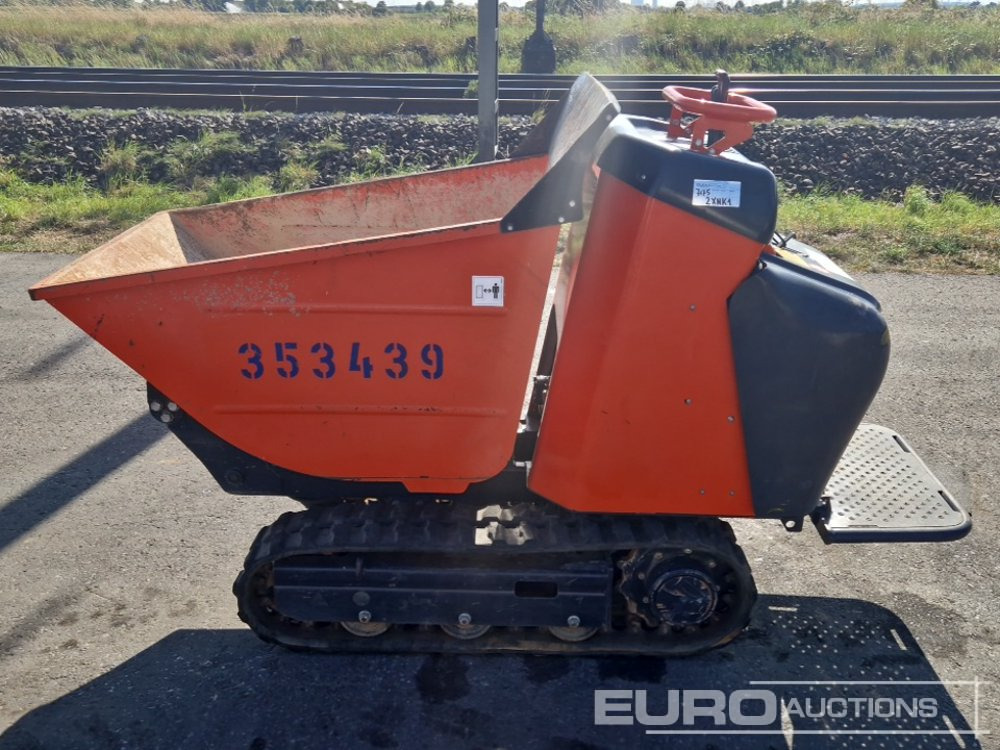 2019 Kubota KC70 - Lánctalpas dömper: 2 kép. 2019 Kubota KC70 - Lánctalpas dömper: 2 kép.