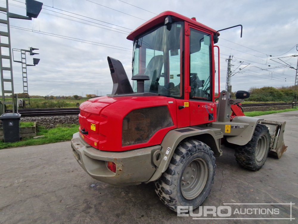 2019 Volvo L30G - Gumikerekes homlokrakodó: 4 kép. 2019 Volvo L30G - Gumikerekes homlokrakodó: 4 kép.