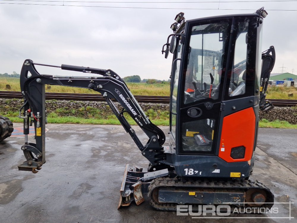 2022 Eurocomach 18ZT - Minikotró: 2 kép. 2022 Eurocomach 18ZT - Minikotró: 2 kép.