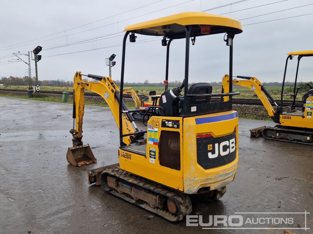 2022 JCB 16C-1 T3 - Minikotró: 3 kép. 2022 JCB 16C-1 T3 - Minikotró: 3 kép.