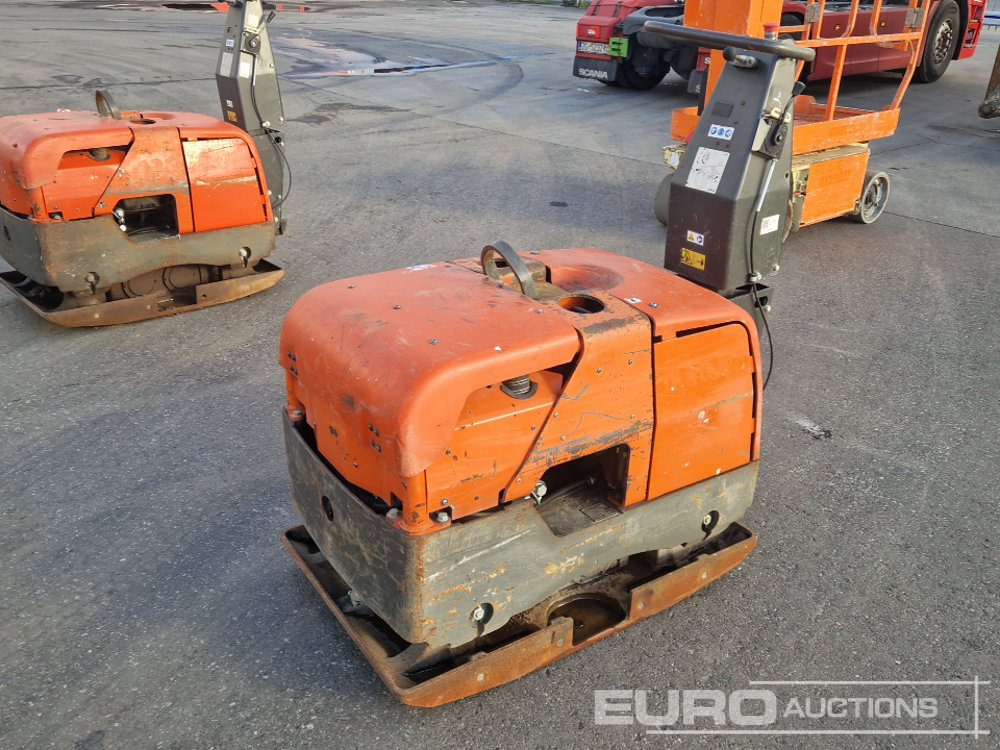 2023 Husqvarna LH700 - Aszfaltozó gép: 3 kép. 2023 Husqvarna LH700 - Aszfaltozó gép: 3 kép.