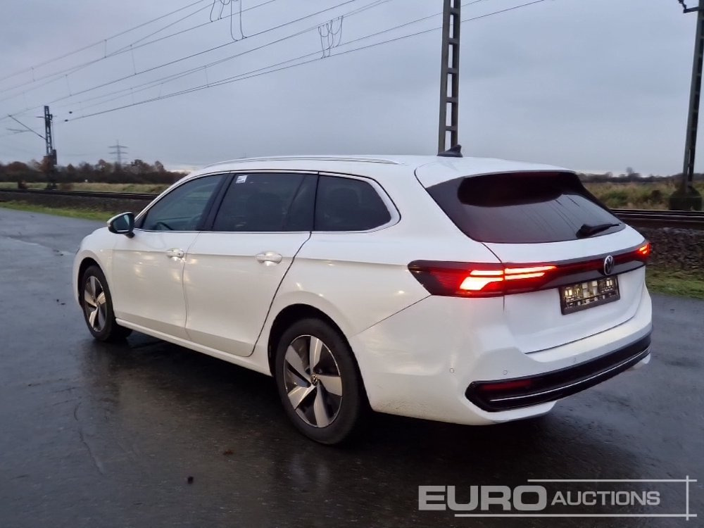 2024 Volkswagen Passat - Autó: 3 kép. 2024 Volkswagen Passat - Autó: 3 kép.