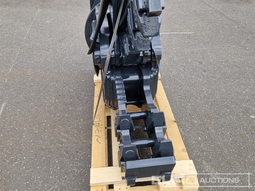 Unused Mustang RK05 - Adapterek - Kotrógép: 5 kép. Unused Mustang RK05 - Adapterek - Kotrógép: 5 kép.