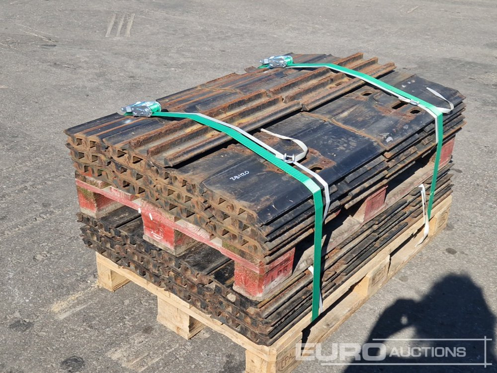 600mm Steel Plates to suit Hitachi ZX225-6 - Alkatrész - Kotrógép: 4 kép. 600mm Steel Plates to suit Hitachi ZX225-6 - Alkatrész - Kotrógép: 4 kép.
