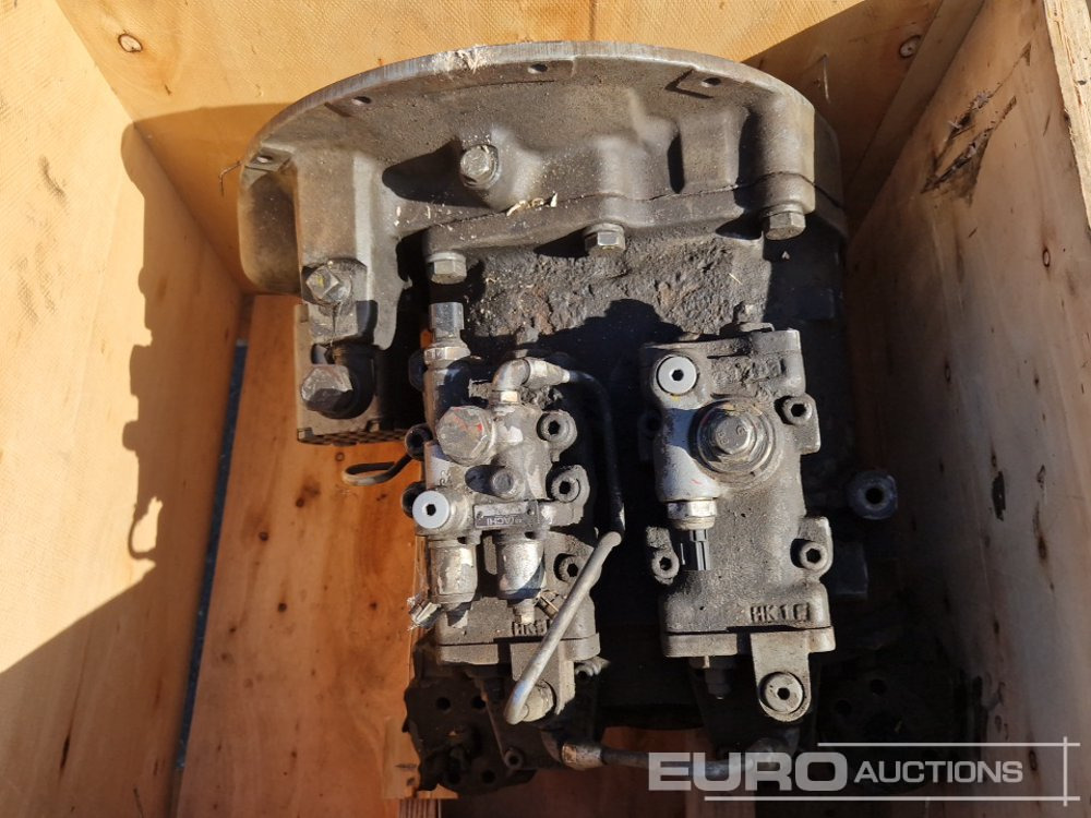 Hydraulic Pump to suit Hitachi - Alkatrész - Kotrógép: 4 kép. Hydraulic Pump to suit Hitachi - Alkatrész - Kotrógép: 4 kép.