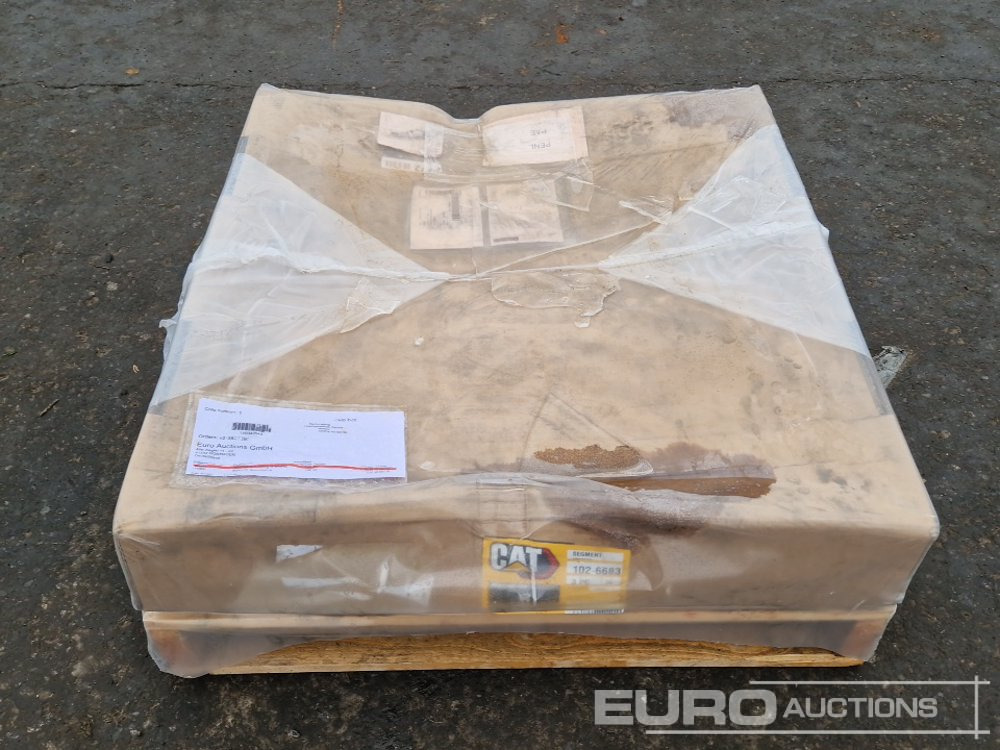 Steel Tracks Segements to suit CAT (Part No 102-6683) - Alkatrész - Kotrógép: 5 kép. Steel Tracks Segements to suit CAT (Part No 102-6683) - Alkatrész - Kotrógép: 5 kép.