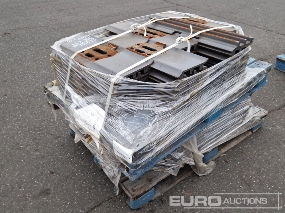 Track Plates to suit Volvo - Alkatrész - Kotrógép: 4 kép. Track Plates to suit Volvo - Alkatrész - Kotrógép: 4 kép.