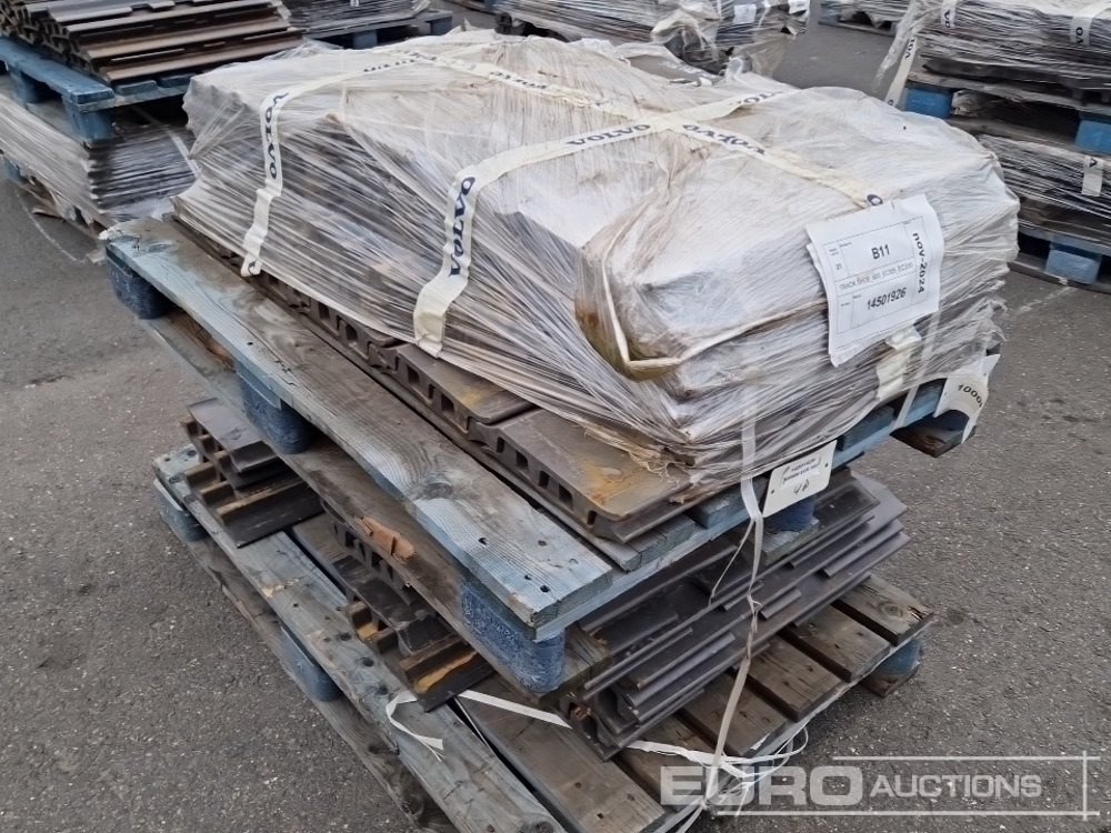 Track Plates to suit Volvo - Alkatrész - Kotrógép: 3 kép. Track Plates to suit Volvo - Alkatrész - Kotrógép: 3 kép.