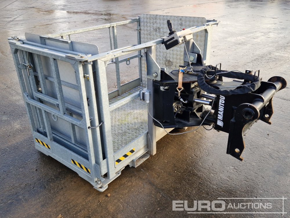 2013 Manitou PSE 4400 Manbasket to suit Telehandler - Anyagmozgató gép: 2 kép. 2013 Manitou PSE 4400 Manbasket to suit Telehandler - Anyagmozgató gép: 2 kép.