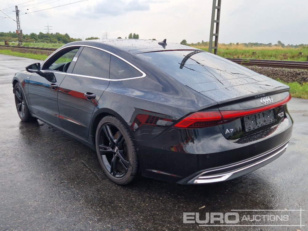 Audi A7 - Autó: 3 kép. Audi A7 - Autó: 3 kép.