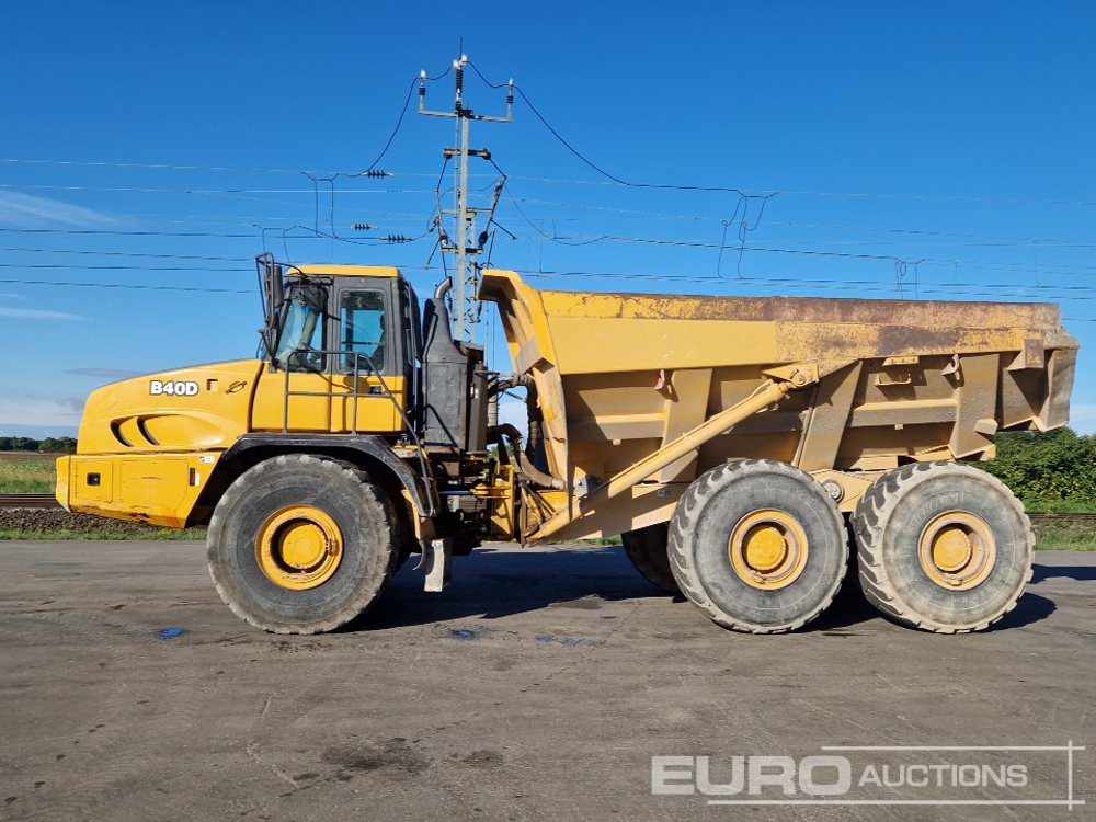 Bell B40D - Csuklós dömper: 2 kép. Bell B40D - Csuklós dömper: 2 kép.