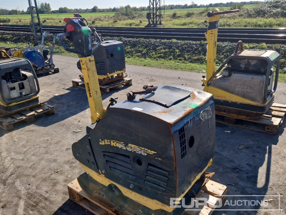Bomag BPR100/80D - Aszfaltozó gép: 2 kép. Bomag BPR100/80D - Aszfaltozó gép: 2 kép.