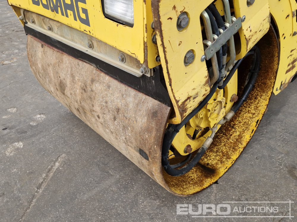 Henger Bomag BW100AD-4: 9 kép.
