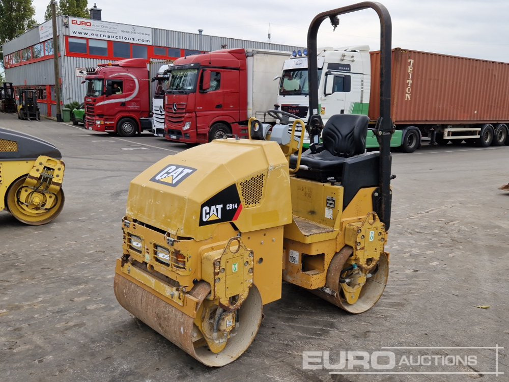 CAT CB14 - Henger: 1 kép. CAT CB14 - Henger: 1 kép.
