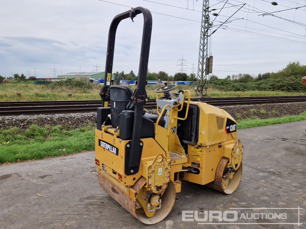 CAT CB14 - Henger: 4 kép. CAT CB14 - Henger: 4 kép.