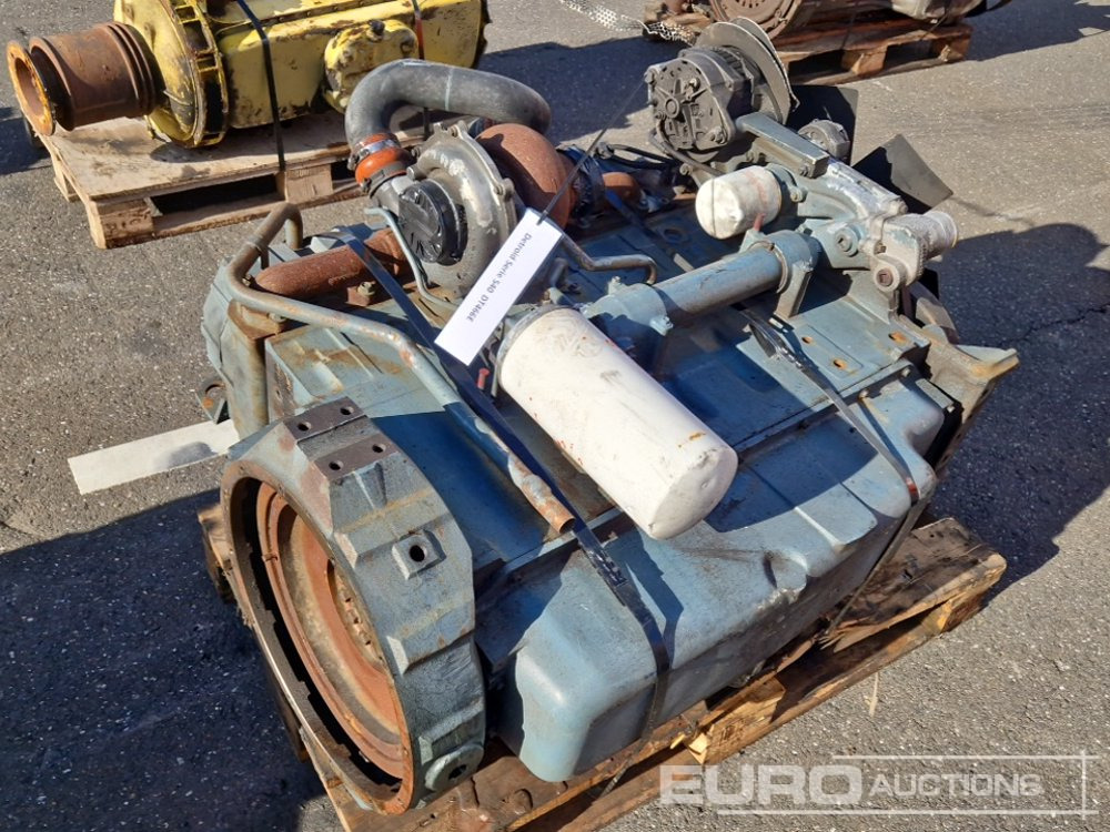 Detroit 6 Cylinder Turbo Diesel Engine - Motor: 1 kép. Detroit 6 Cylinder Turbo Diesel Engine - Motor: 1 kép.