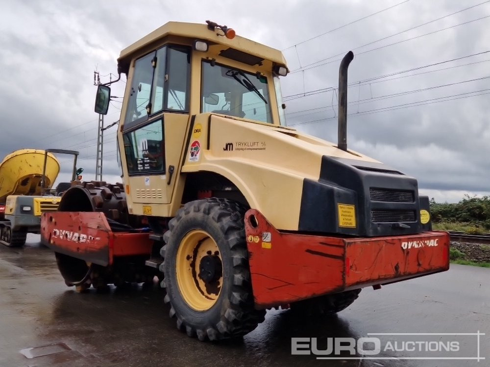 Dynapac CA152D/LN - Henger: 3 kép. Dynapac CA152D/LN - Henger: 3 kép.