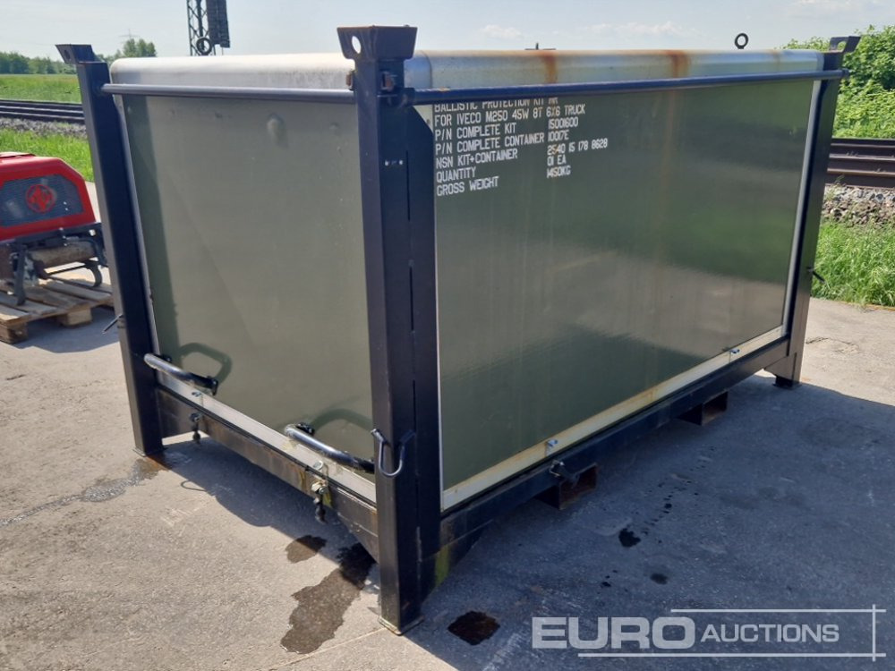 Engine Transport Container to Suit Iveco M250 Engine - Építőipari berendezések: 2 kép. Engine Transport Container to Suit Iveco M250 Engine - Építőipari berendezések: 2 kép.