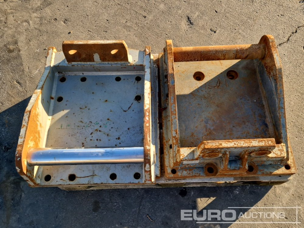 Hammer Grapple Mounting Plates to suit Lehnhoff MS21/MS25 (2 of) - Gyorscsatlakozó: 5 kép. Hammer Grapple Mounting Plates to suit Lehnhoff MS21/MS25 (2 of) - Gyorscsatlakozó: 5 kép.