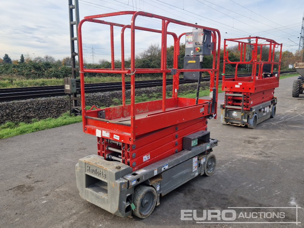 Haulotte Optimum 8 - Ollós emelő: 1 kép. Haulotte Optimum 8 - Ollós emelő: 1 kép.