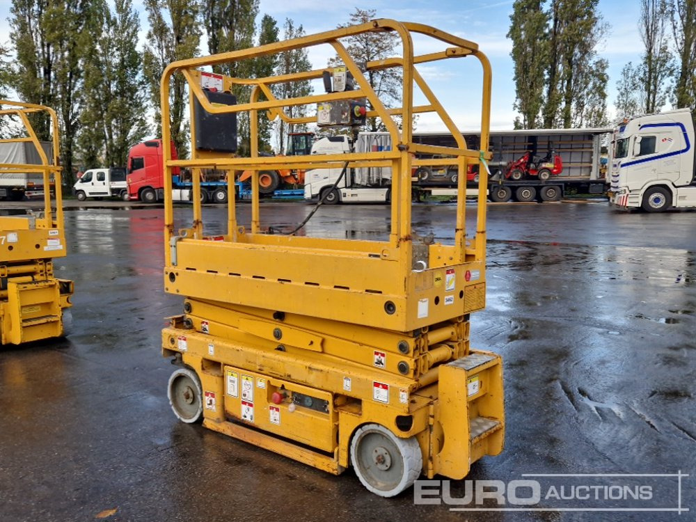 Haulotte Optimum 8 - Ollós emelő: 5 kép. Haulotte Optimum 8 - Ollós emelő: 5 kép.