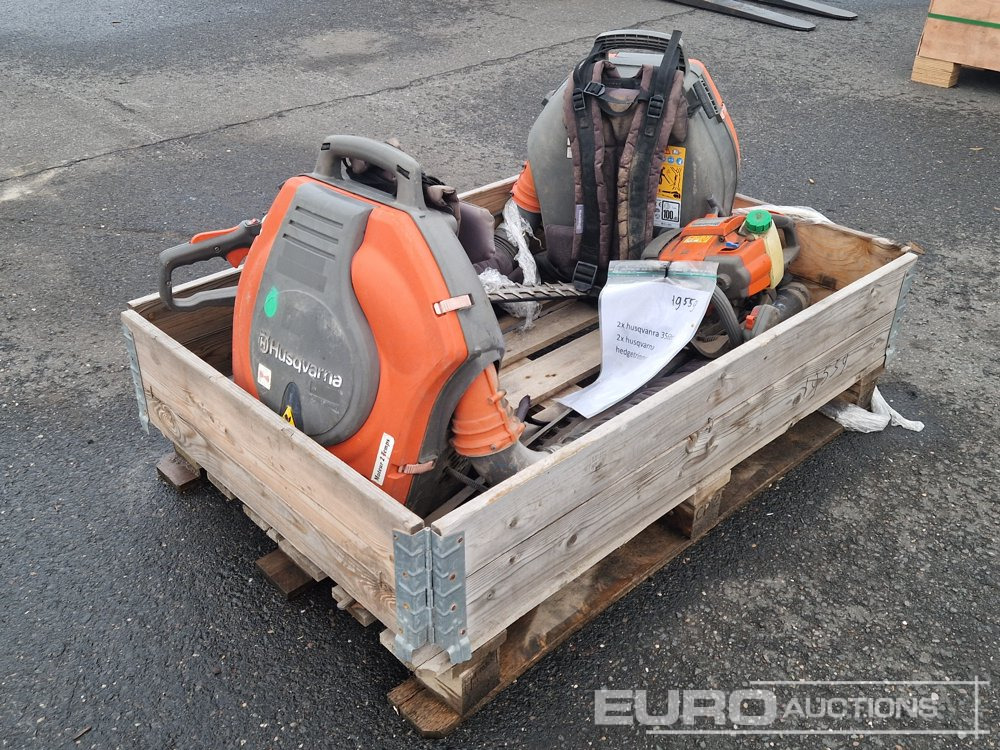 Husqvarna Leaf Blower (2 of) + Hedge Trimmer - Építőipari berendezések: 2 kép. Husqvarna Leaf Blower (2 of) + Hedge Trimmer - Építőipari berendezések: 2 kép.