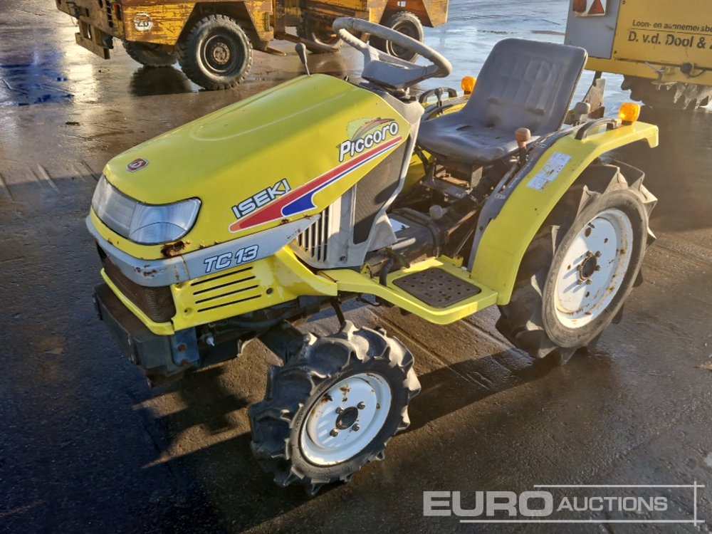 Iseki TC13 - Kistraktor: 1 kép. Iseki TC13 - Kistraktor: 1 kép.