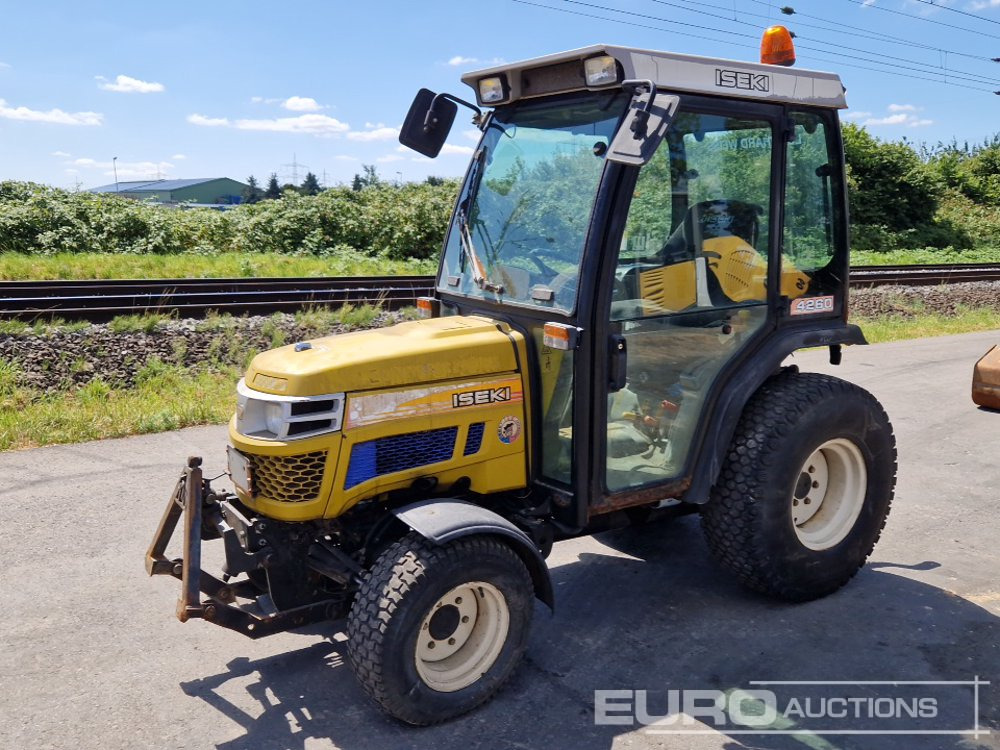 Iseki TH4260AHL - Kistraktor: 1 kép. Iseki TH4260AHL - Kistraktor: 1 kép.