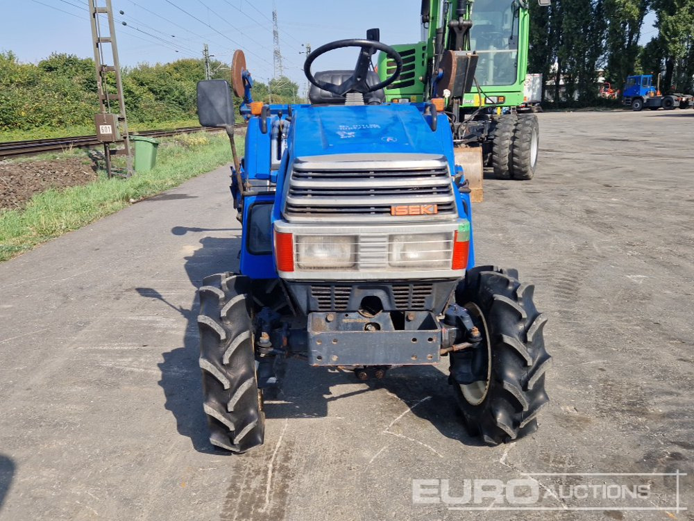 Iseki TU167F - Kistraktor: 5 kép. Iseki TU167F - Kistraktor: 5 kép.