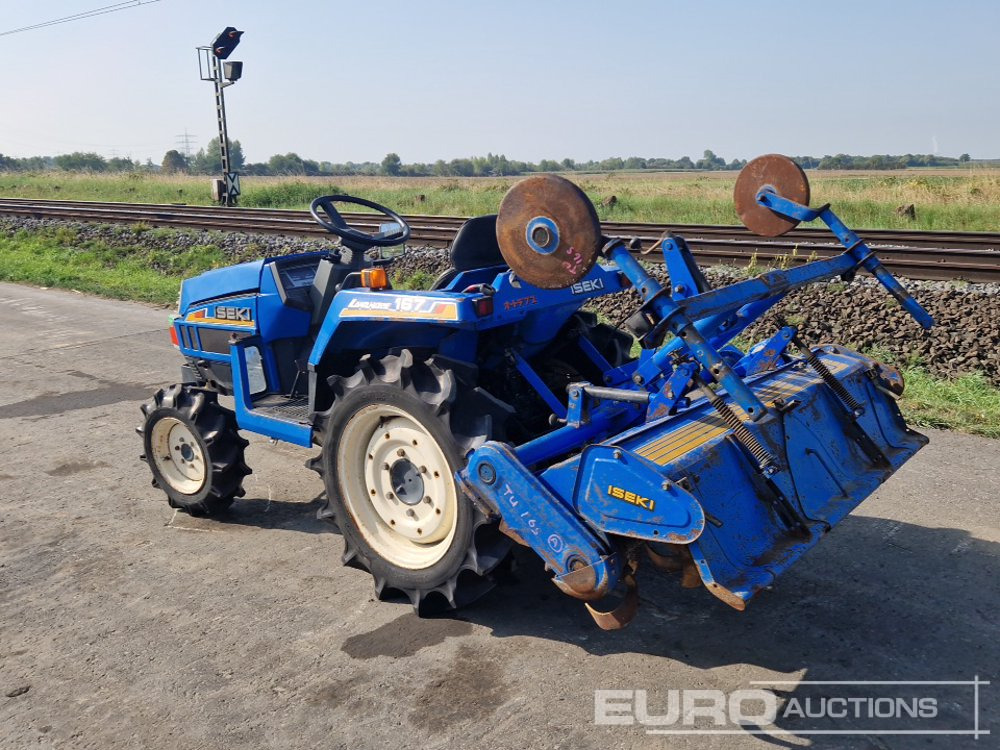 Iseki TU167F - Kistraktor: 2 kép. Iseki TU167F - Kistraktor: 2 kép.
