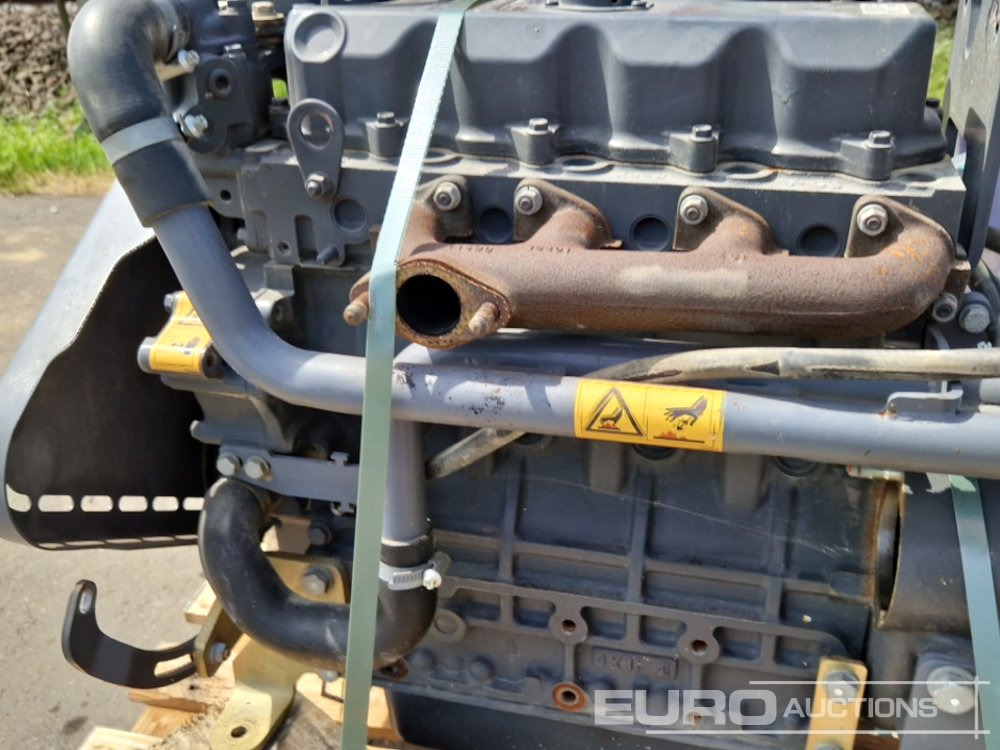 Motor Kubota 4 Cylinder Diesel Engine: 7 kép.