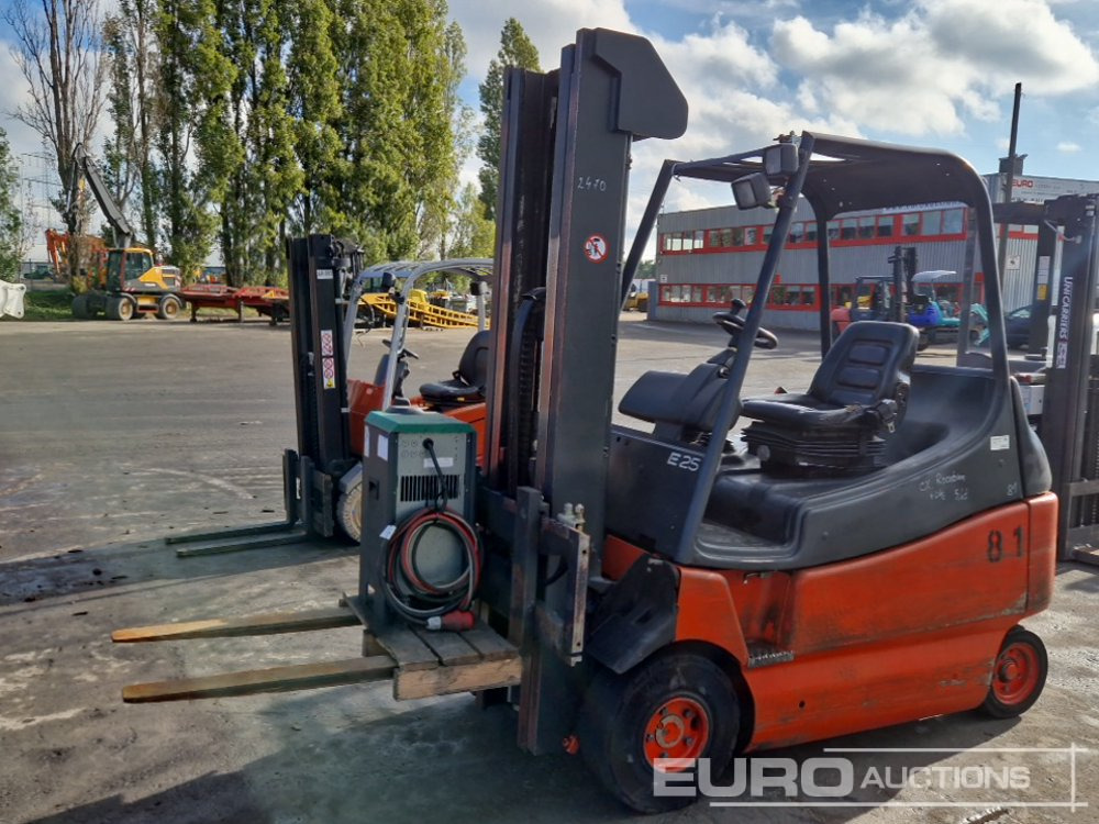 Linde E25-02 - Elektromos targonca: 1 kép. Linde E25-02 - Elektromos targonca: 1 kép.