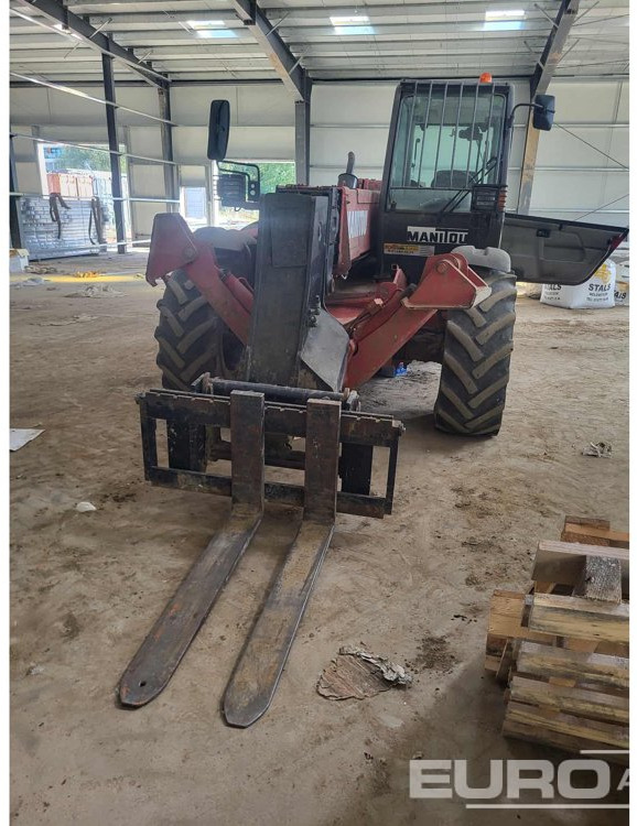 Manitou MT1235 - Teleszkópos rakodó: 2 kép. Manitou MT1235 - Teleszkópos rakodó: 2 kép.