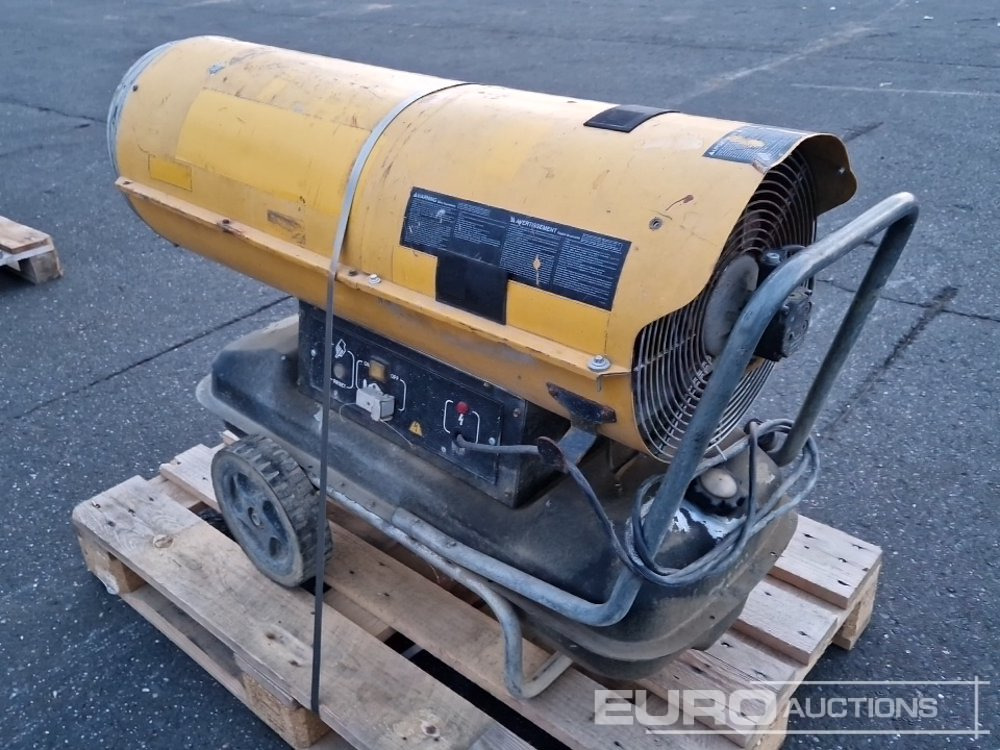 Master BV230 - Építőipari fűtőelem: 2 kép. Master BV230 - Építőipari fűtőelem: 2 kép.