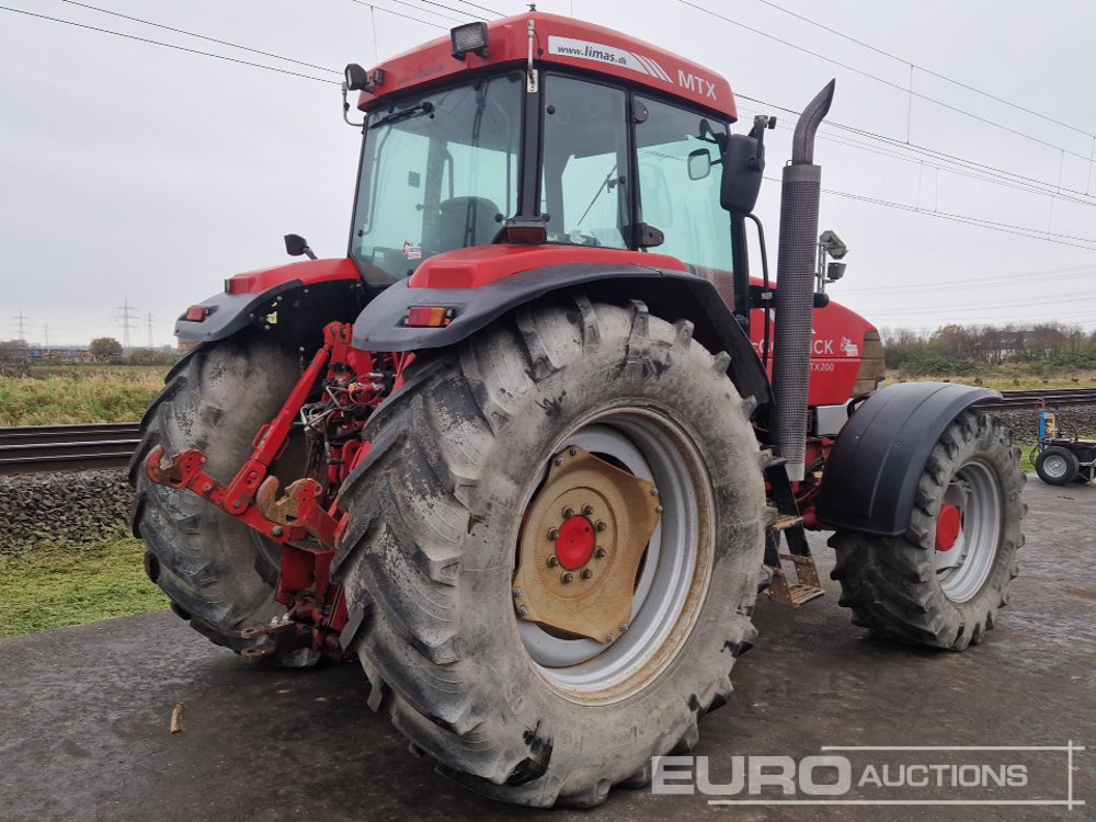 McCormick MTX200 - Traktor: 5 kép. McCormick MTX200 - Traktor: 5 kép.