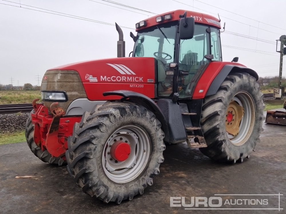 McCormick MTX200 - Traktor: 1 kép. McCormick MTX200 - Traktor: 1 kép.
