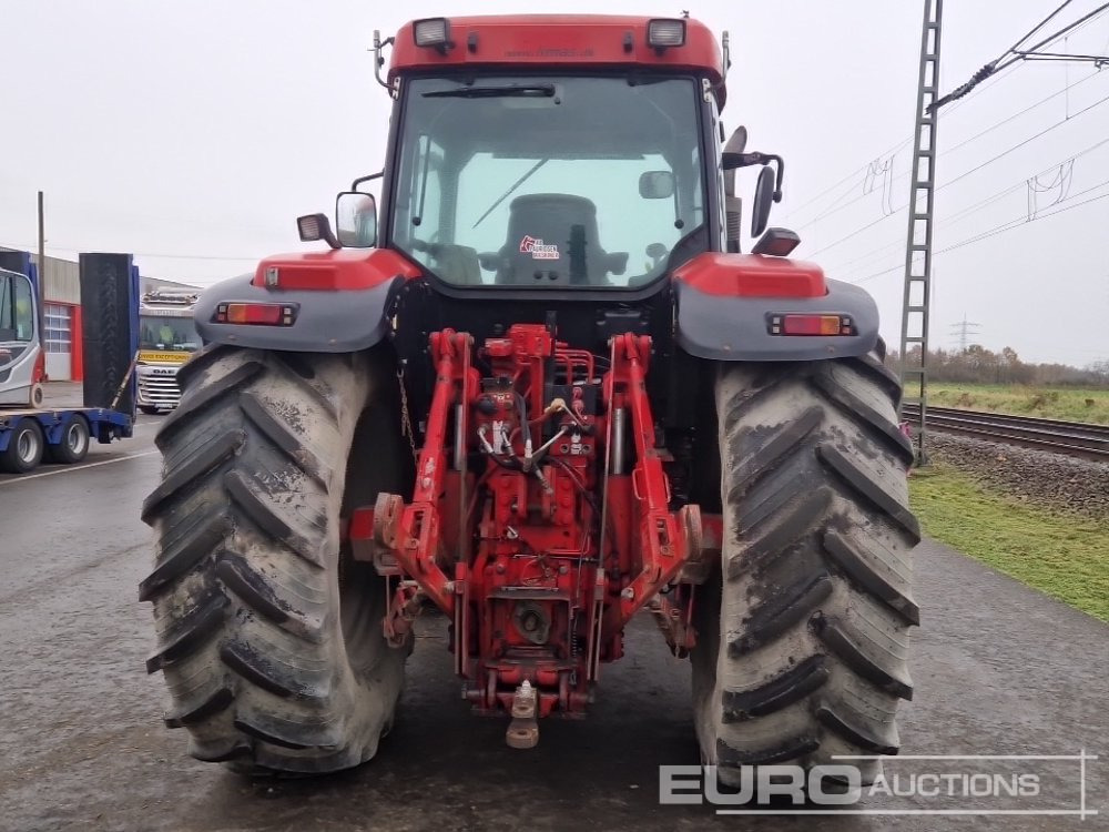 McCormick MTX200 - Traktor: 4 kép. McCormick MTX200 - Traktor: 4 kép.