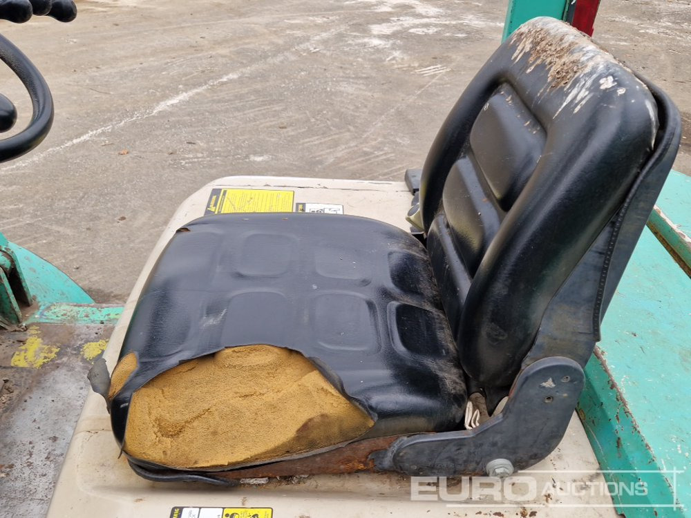 Villás targonca Mitsubishi FD20: 21 kép.