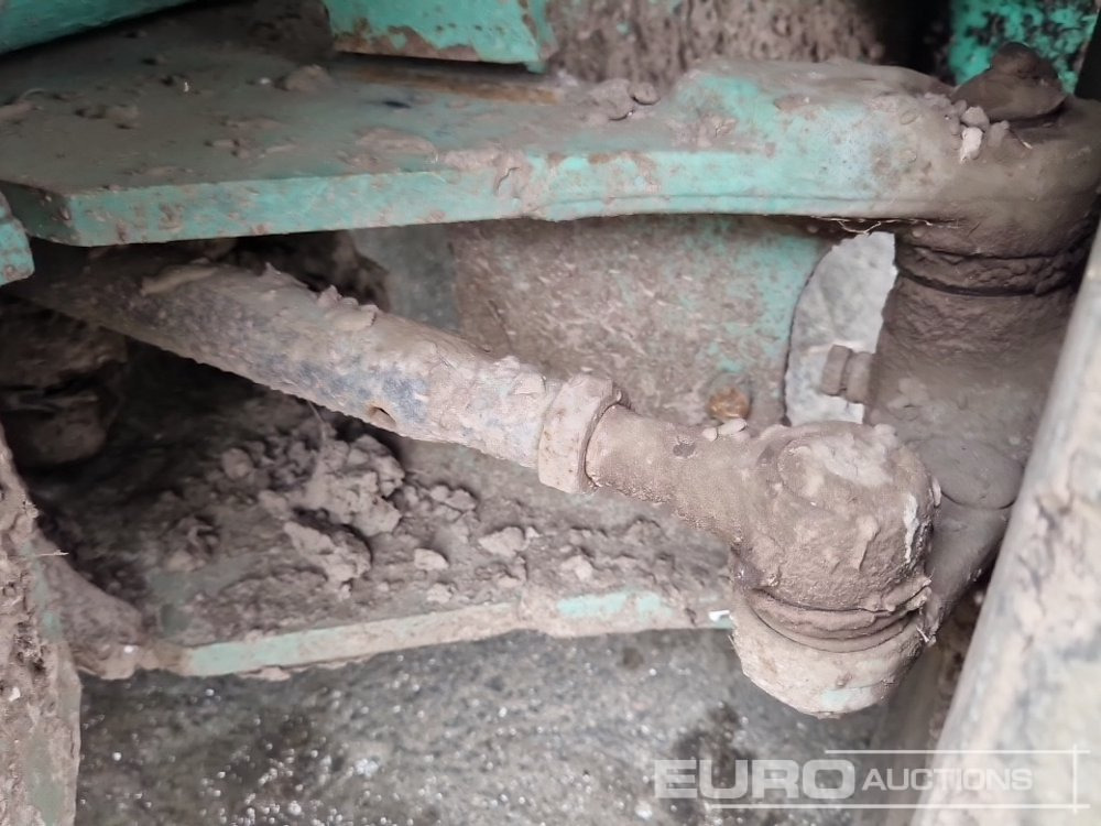 Villás targonca Mitsubishi FD20: 12 kép.