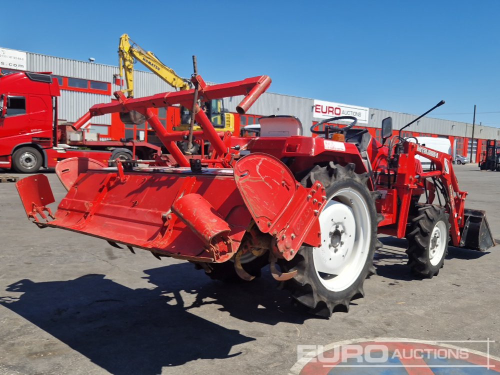 Mitsubishi MT20 - Kistraktor: 5 kép. Mitsubishi MT20 - Kistraktor: 5 kép.