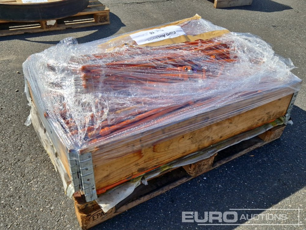 Pallet of Assorted C-Hammer Pipes to suit Hitachi Excavavtor - Motor: 2 kép. Pallet of Assorted C-Hammer Pipes to suit Hitachi Excavavtor - Motor: 2 kép.
