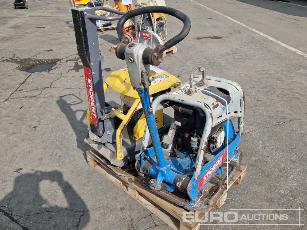 Pallet of Dynapac LG200+Weber CR5E Compaction Plates - Aszfaltozó gép: 3 kép. Pallet of Dynapac LG200+Weber CR5E Compaction Plates - Aszfaltozó gép: 3 kép.