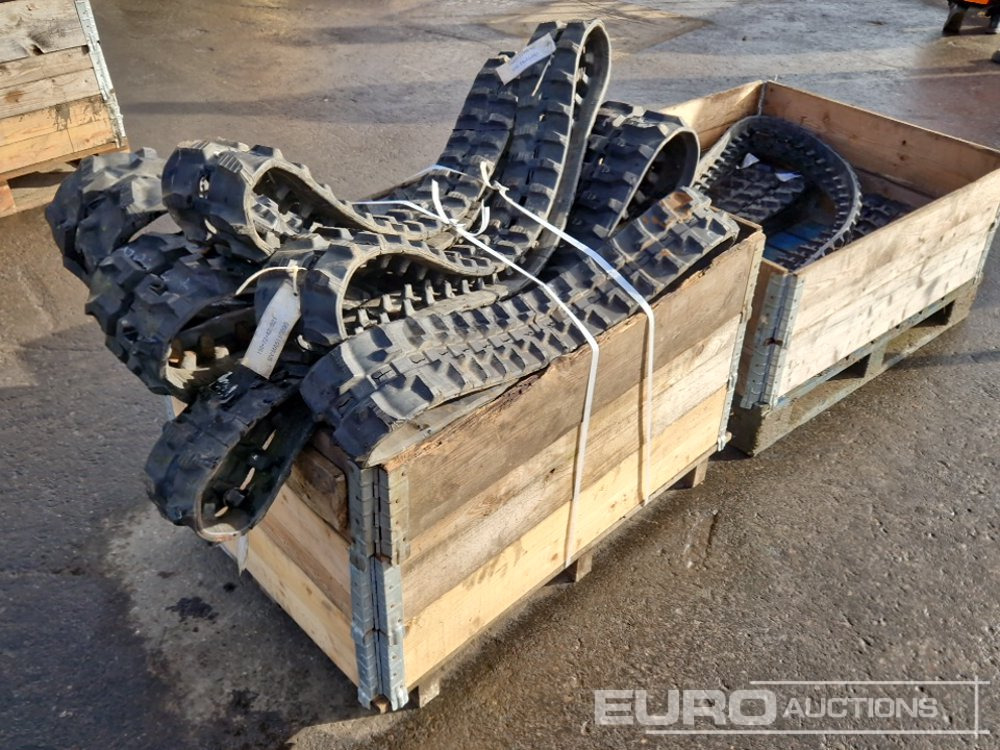 Rubber Tracks (16 of) - Lánctalp - Építőipari gépek: 2 kép. Rubber Tracks (16 of) - Lánctalp - Építőipari gépek: 2 kép.