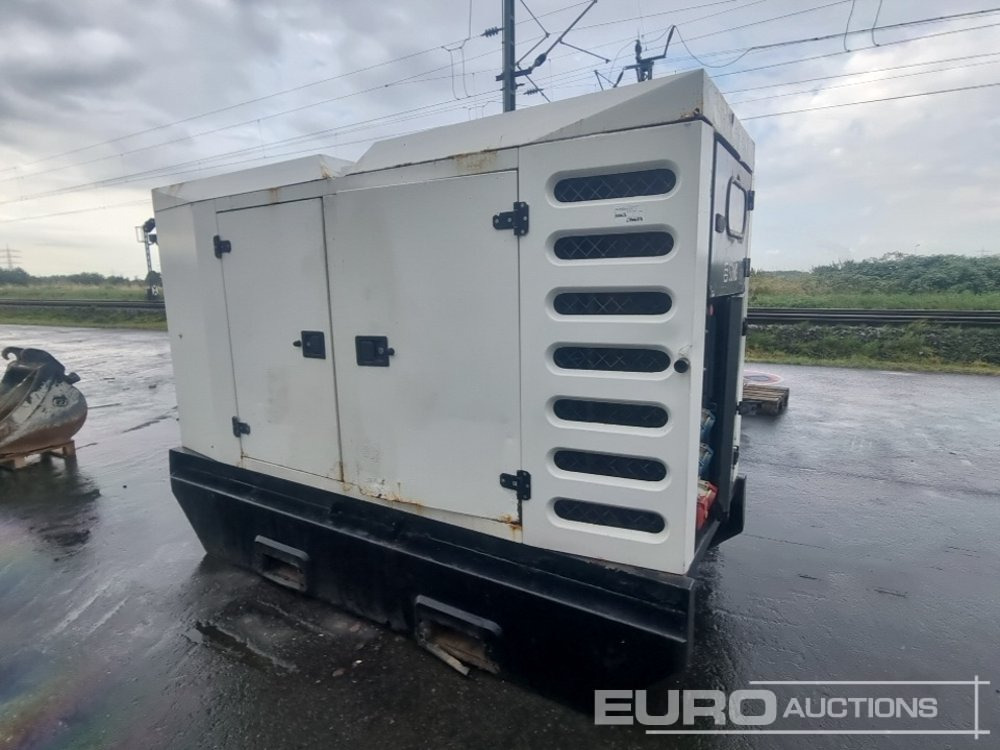 SDMO 110kVA Static Diesel Generator - Áramfejlesztő: 2 kép. SDMO 110kVA Static Diesel Generator - Áramfejlesztő: 2 kép.